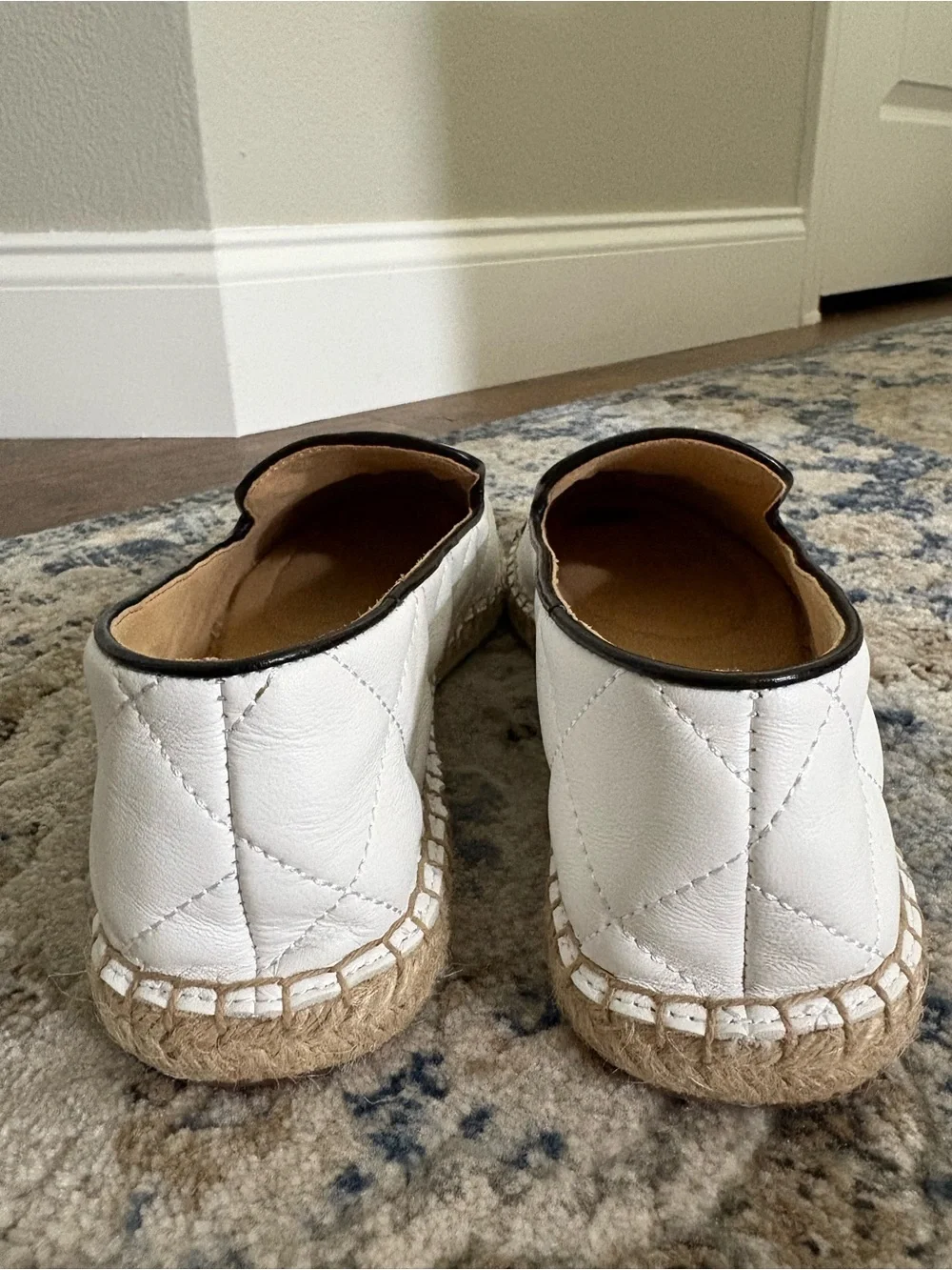 TALBOTS Women Izzy Quilted Nappa Espadrilles Leather Flat Shoes Size 8.5